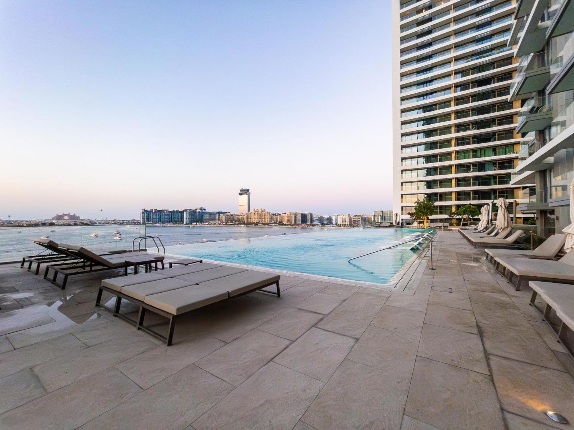 Beachfront, Perfect Sea View, Private Access, 2-bdr * Dubai