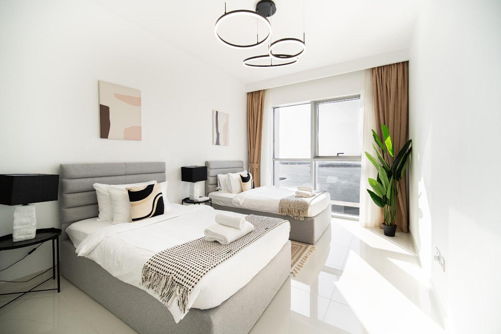 Beachfront, Perfect Sea View, Private Access, 2-bdr *